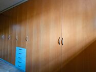 Schlafzimmerschrank mit 7 Türen, Schubladen, Innenspiegel, 3,5 m breit - Dortmund Höchsten