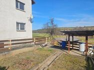 Achtung Handwerker - Wohnhaus mit 2 Wohnungen und Ausbaureserve in ruhiger und sonniger Lage von Wolfsbach - Ensdorf (Bayern)