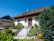 Gepflegtes Wohnhaus mit vielseitiger Raumaufteilung, ideal für Familien, ruhig gelegen in Zwönitz - Zwönitz
