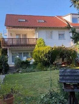 Großes Eckhaus mit ca. 218 m² Wohnfläche - Dreispänner in einer der besten Lagen in Nürnberg - Tiergarten ! - Nürnberg