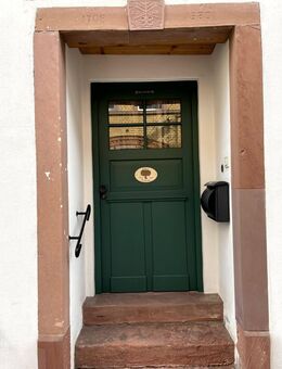 Charmante Hofreite in idyllischer und zentraler Wohnlage - Hattersheim (Main)