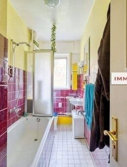 IMMOBERLIN.DE - Sympathische Wohnung mit Westbalkon in ruhiger Lage - Berlin