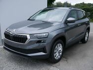 Skoda Karoq, 1.5 TSI Selection PLUS WINTERPAKET, Jahr 2022 - Achern