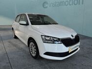 Skoda Fabia, 1.0 MPI Active, Jahr 2020 - München