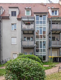 Neubauwohnung mit Balkon und Wanne in zentraler Lage unweit des Obermarktes. - Freiberg