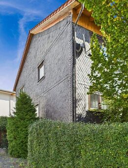 Sanierungsbedürftiges Einfamilienhaus mit Potenzial zum Traumhaus - Schalkau