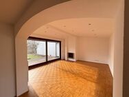 Einfamilienhaus in Bestlage mit großem Garten in Bogenhausen - München