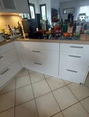 Moderne Küche von Nobilia mit Elektrogeräten in 16321