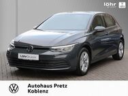 VW Golf, 2.0 TDI Life, Jahr 2022 - Koblenz