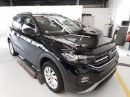 VW T-Cross, 1.0 TSI IQ Drive Travel Dig App, Jahr 2023 - Hannover