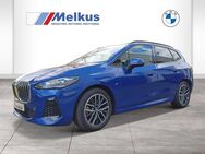 BMW 218, i Active Tourer M Sportpaket 18 HK adapt, Jahr 2023 - Dresden