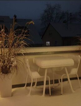 Lichtdurchflutete Maisonette mit Galerie und Dachterrasse - Sindelfingen