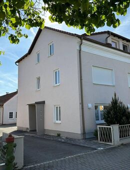 Die perfekte Kapitalanlage! Renditestarkes Wohnhaus + Gewerbeeinheit - Plattling