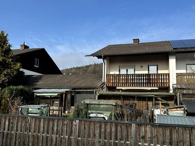 DHH mit Potential - derzeit vermietet