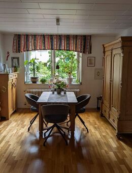 Helle und großzügige 4-Zimmer-Wohnung mit Gartenanteil in Oberhausen-Styrum - Oberhausen