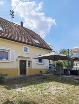 Freistehendes Einfamilienhaus mit Wintergarten, großem Grundstück und historischem Charme! - Knittlingen