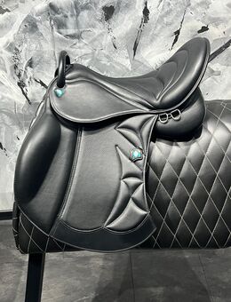 Handgefertigte Sättel angepasst an deinen Liebling - Dassow