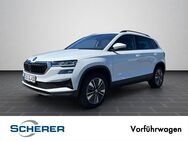 Skoda Karoq, 1.5 TSI Ambition AppConnect, Jahr 2018 - Wiesbaden