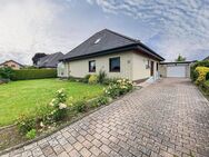 Geräumiger Bungalow mit Vollkeller und Ausbaureserve im Dachgeschoss - Drochtersen