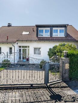 Top gepflegtes Familiendomizil in beliebter Lage mit viel Platz auf 3 Ebenen, Garten und Garage - Grävenwiesbach