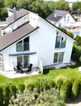 Einziehen und wohlfühlen! Zweifamilienhaus in ruhiger Lage! - Bad Dürrheim