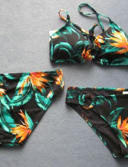 Gr. S: Bikini (bestehend aus Oberteil + 2 Unterteilen), schwarz/bunt mit Blumenmuster, "C&A", neu - München