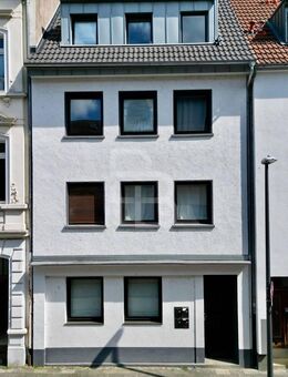 Saniertes MFH in Köln-Mülheims Toplage - ausbaufähig & bezugsfrei - Köln