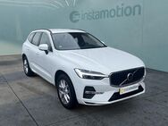 Volvo XC60, Momentum Pro, Jahr 2022 - München