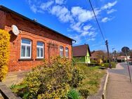 Kleines Backsteinjuwel mit großem Garten und Potenzial in Hildburghausen. - Hildburghausen