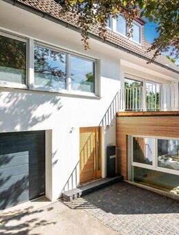 KEINE KÄUFERPROVISION Traumhaft saniertes Einfamilienhaus in bester Lage am botanischen Garten - Bielefeld