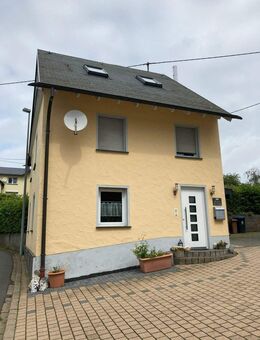 Düngenheim: gemütliches, renoviertes Haus mit Carport und Stellplatz - Düngenheim