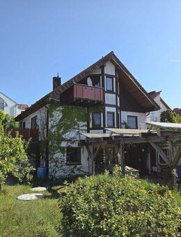 Gepflegtes EFH (Wfl. 130 m²) mit Doppelgarage, Garten, Terrasse und Balkon in begehrter Siedlungslage von Zeil a. M. - Zeil (Main)