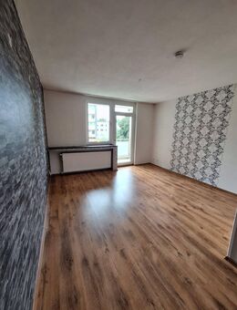 3 Raum Wohnung mit Balkon + 2 Monate mietfrei - Bochum