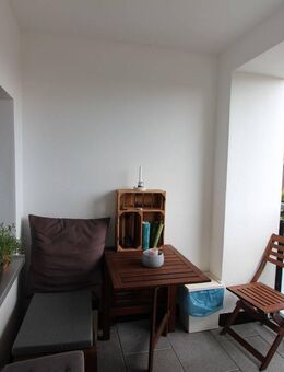 Junges Wohnen mit offener Küche und Loggia in Citynähe! - Burgdorf (Landkreis Region Hannover)