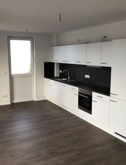 4 ZKB, Balkon, WC, Keller, 110qm, Einbauküche - Marburg