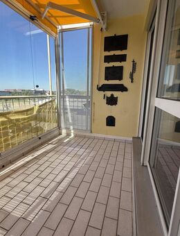 Besondere Maisonettewohnung für den exklusiven Geschmack - Königsbrunn