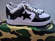 A Bathing Ape Bape Sta Sneaker in Schwarz/Weiß - Frankfurt (Main) Niedereschbach