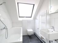 Sonnendurchflutete Wohnung mit Balkon und stilvollem Ambiente in begehrter Lage. - Langenfeld (Rheinland)