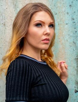 Ich biete Öl- und Klangschalenmassagen in Düsseldorf - Düsseldorf