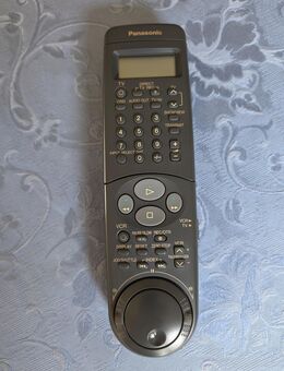 Original Fernbedienung EUR571403 (benutzt für Panasonic NV-HS950 S-VHS Videorecorder) - Hamburg Wandsbek