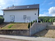 FAMILIENGLÜCK IM NEUBAU MIT GARTEN - Taben-Rodt