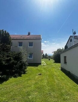 Renovierungsbedürftige Doppelhaushälfte mit Erbpacht - Gestalten Sie Ihr Traumhaus! - Rott (Inn)