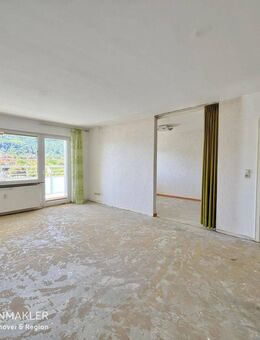 Altersgerechte 3-Zimmer-Wohnung in zentraler Lage von Springe - große Loggia, Aufzug & Garage - Springe