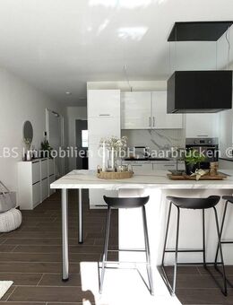 2ZKB - Neubauwohnung mit Einbauküche, Balkon und Stellplatz - Saarbrücken