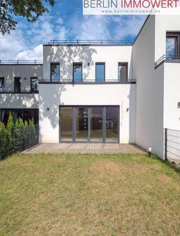 +++ Modernes Reihenhaus mit Garten | 360° Aufdachterrasse | A+ Energieklasse +++ - Berlin
