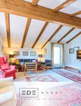 Tegernseer Wohntraum: Stilvolle Dachgeschosswohnung mit Blick in die Berge - Tegernsee