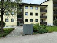 Große Wohnung mit zwei sonnigen Balkonen in zentraler Lage - Ebersberg