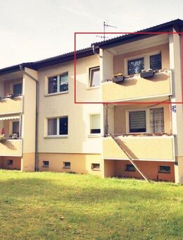 3-Raum-Wohnung mit Balkon im Grünen - Bernsdorf (Regierungsbezirk Dresden)