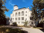 Wohnen in der Schlossvilla in traumhafter Lage - Dresden-Cossebaude - Dresden