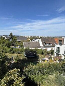 Viel Licht und Raum auf 3 Zimmern in ruhiger Lage! - Bad Vilbel